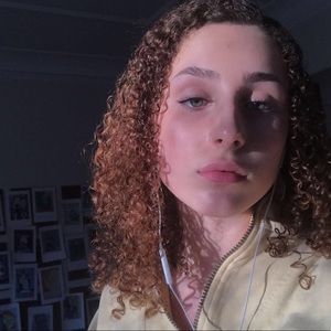 Meet your Posher, Reese